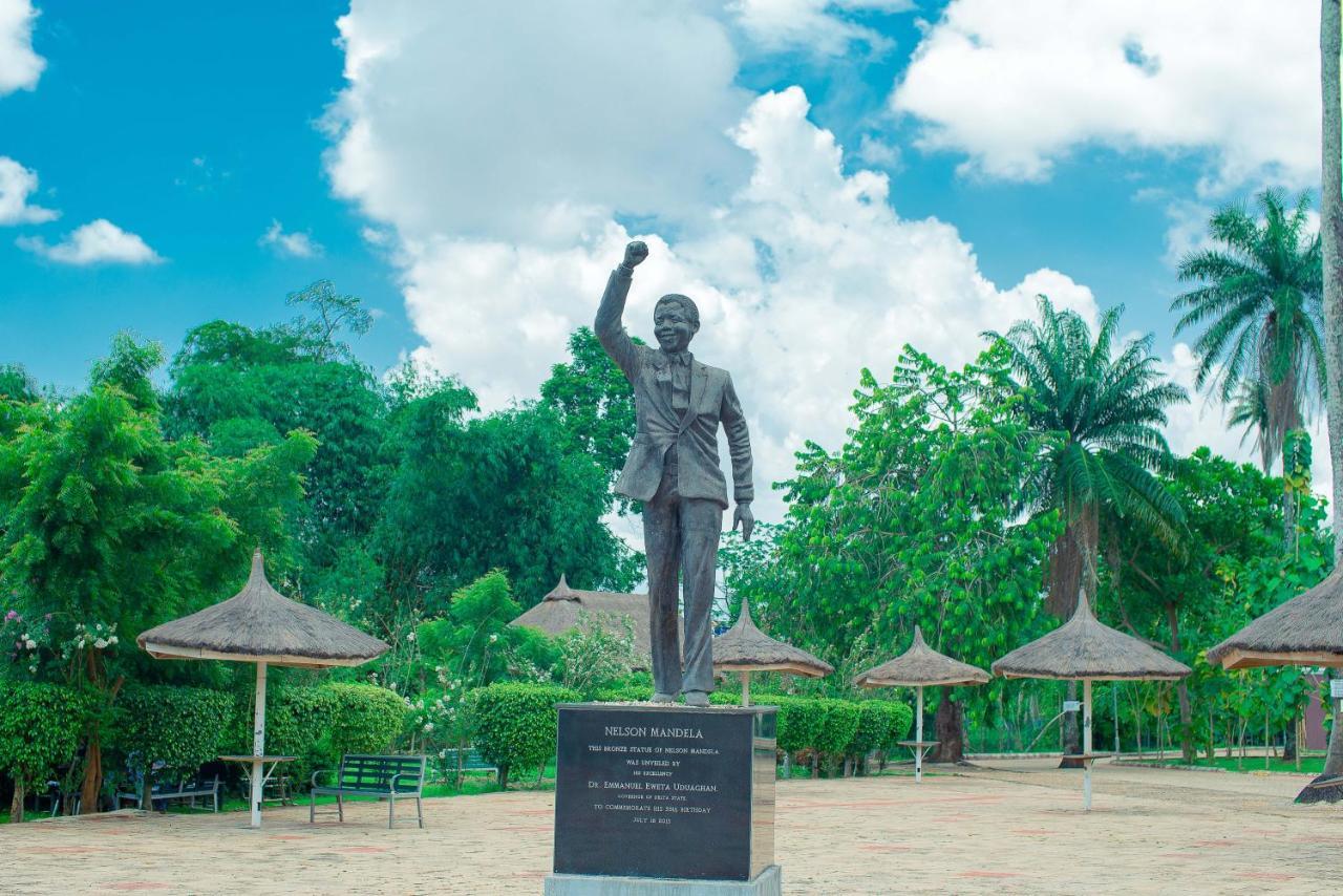 Hotel Nelson Mandela Gardens Okpanam Zewnętrze zdjęcie