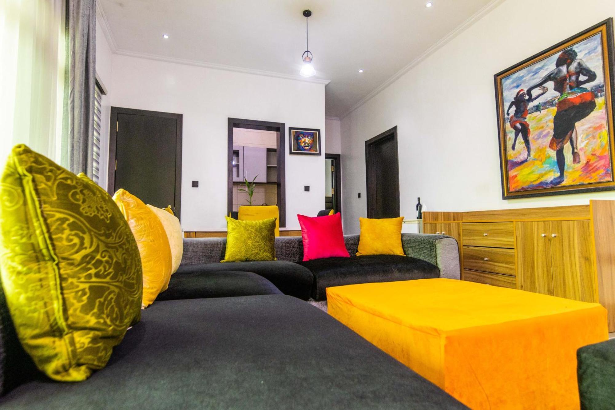 Hotel Nelson Mandela Gardens Okpanam Zewnętrze zdjęcie