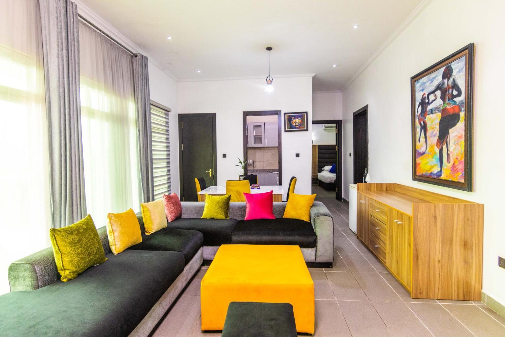Hotel Nelson Mandela Gardens Okpanam Zewnętrze zdjęcie