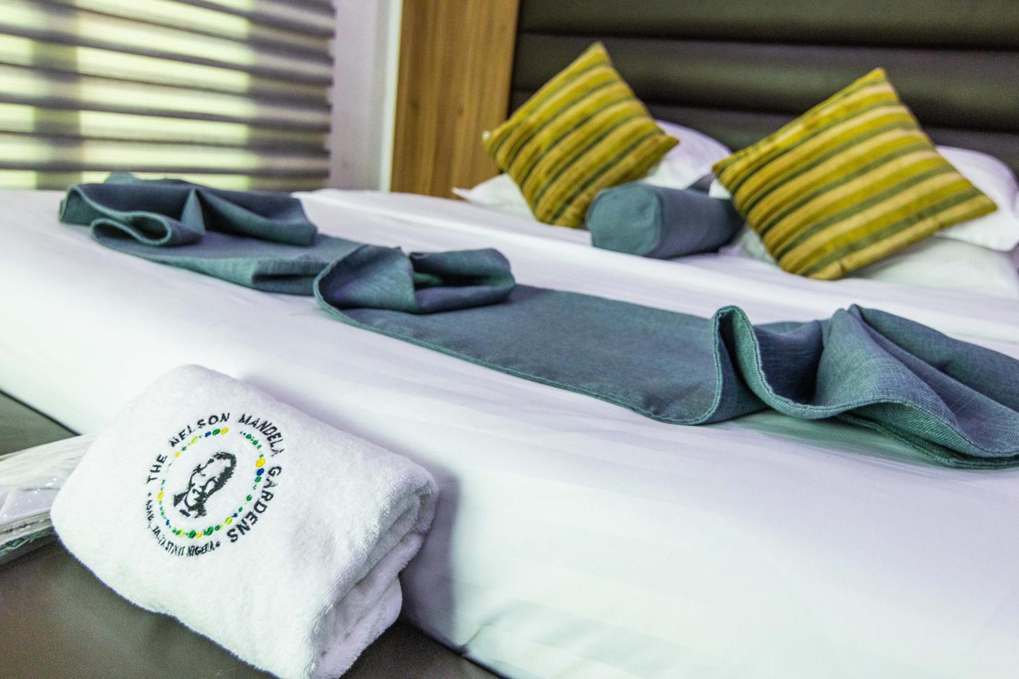 Hotel Nelson Mandela Gardens Okpanam Zewnętrze zdjęcie